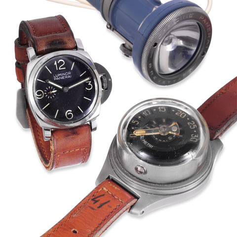 Panerai Diver's Set
A very fine and very rare set of Panerai ins
