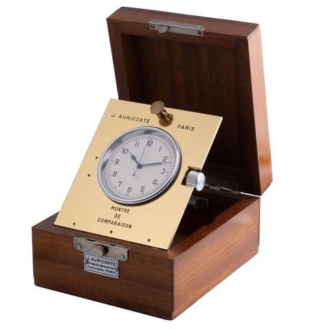 AURICOSTE, FRANCE, MONTRE DE COMPARAISON, WOOD AND GILDED BRASS